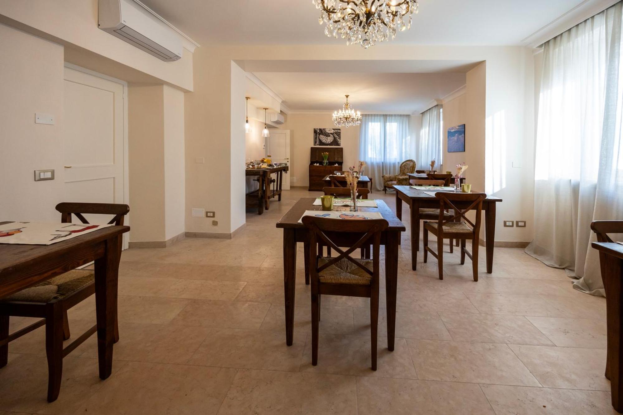Borghi Palazzo Gessi Room And Breakfast المظهر الخارجي الصورة