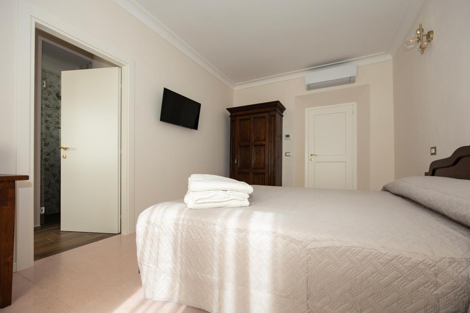 Borghi Palazzo Gessi Room And Breakfast المظهر الخارجي الصورة