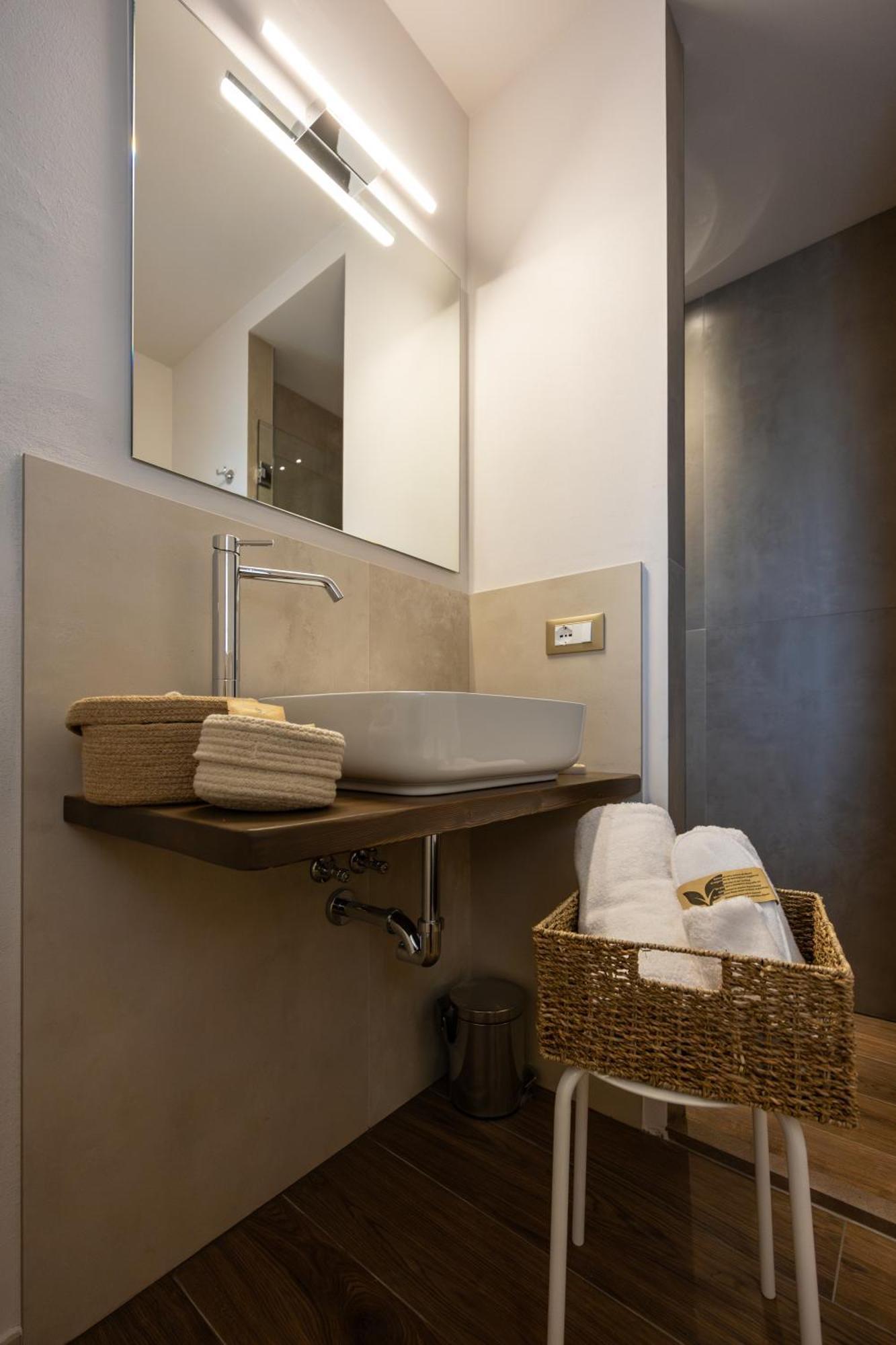 Borghi Palazzo Gessi Room And Breakfast المظهر الخارجي الصورة