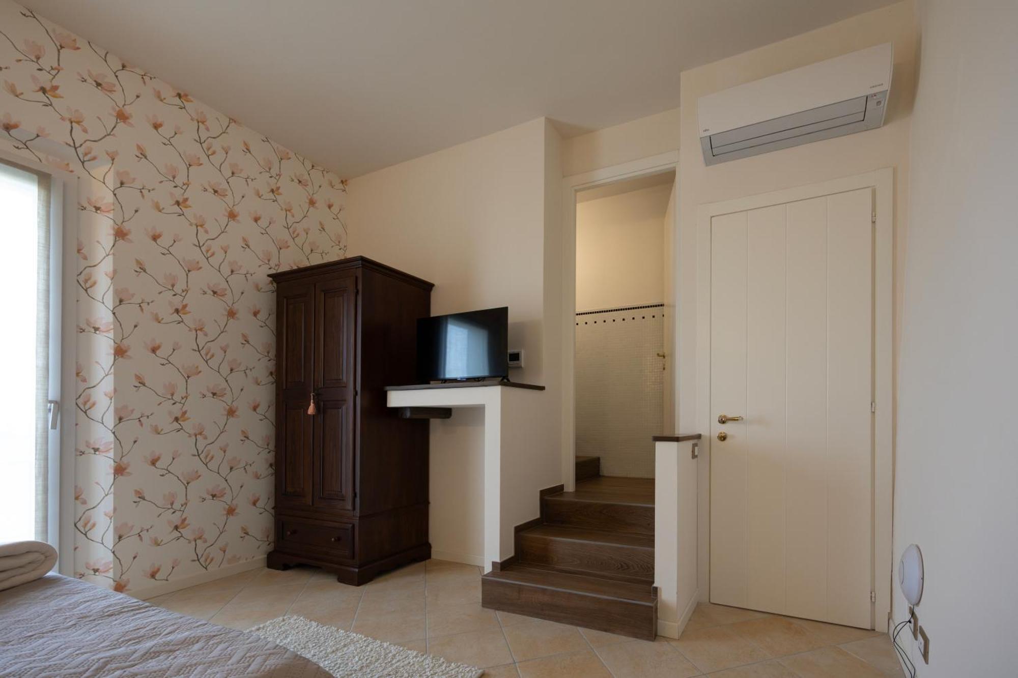 Borghi Palazzo Gessi Room And Breakfast المظهر الخارجي الصورة