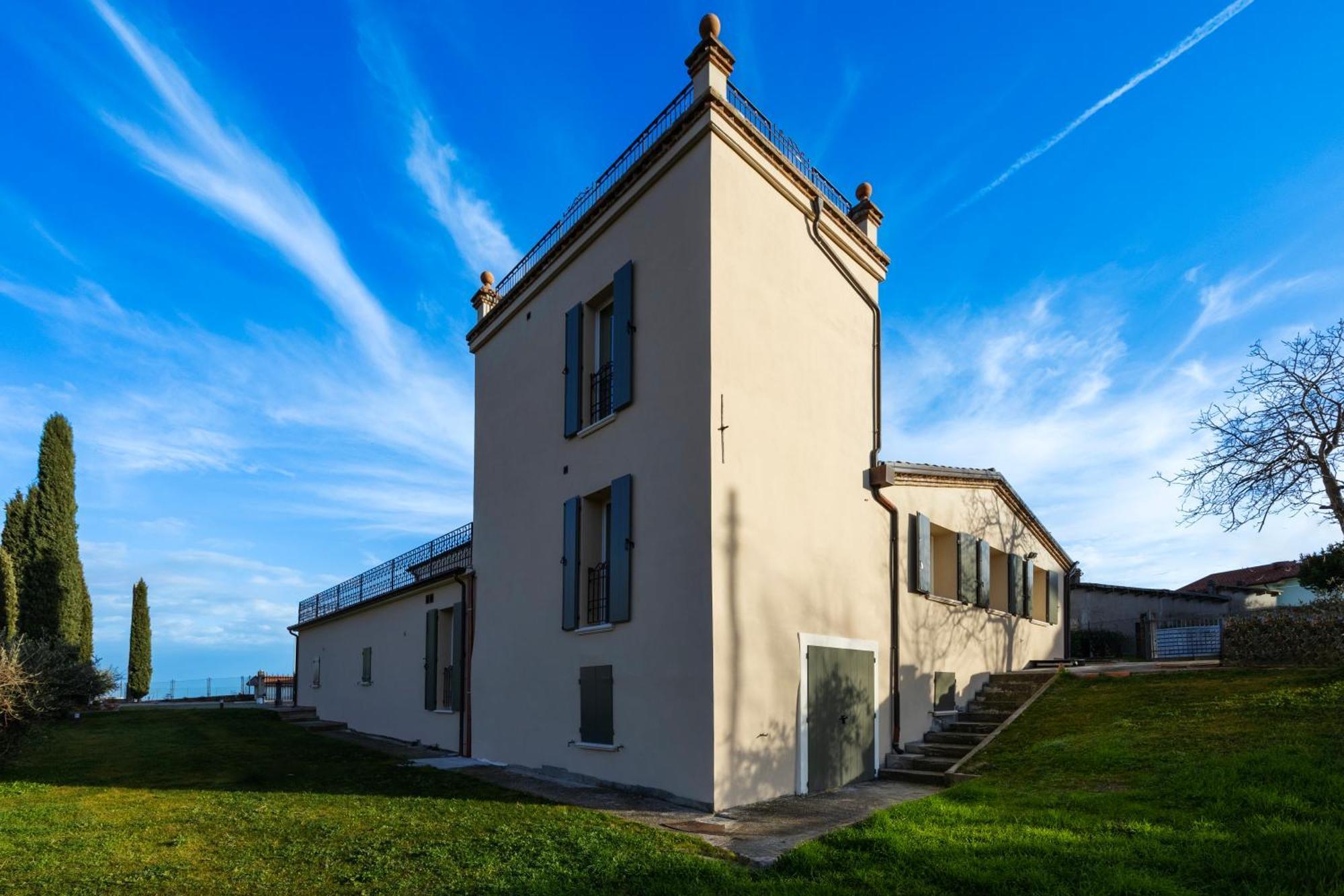 Borghi Palazzo Gessi Room And Breakfast المظهر الخارجي الصورة